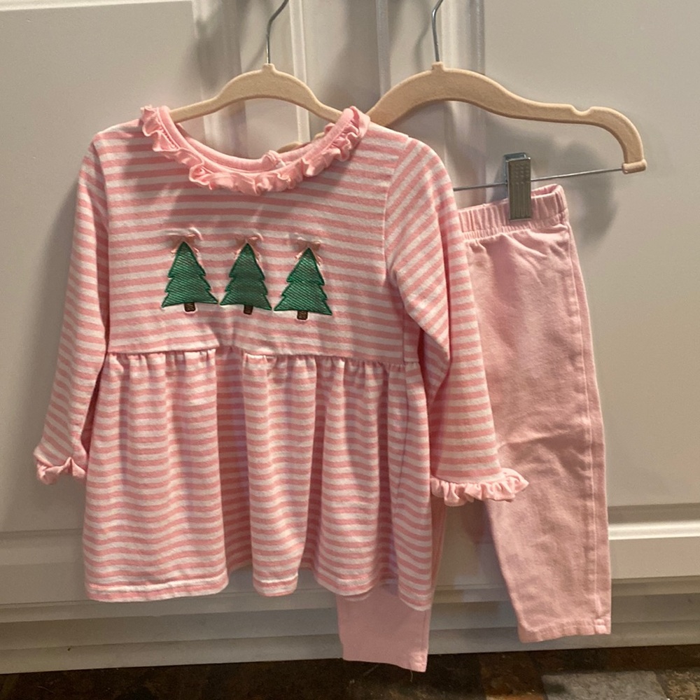 Cecil and Lou Christmas Tree matching set. Size 18 months. EUC